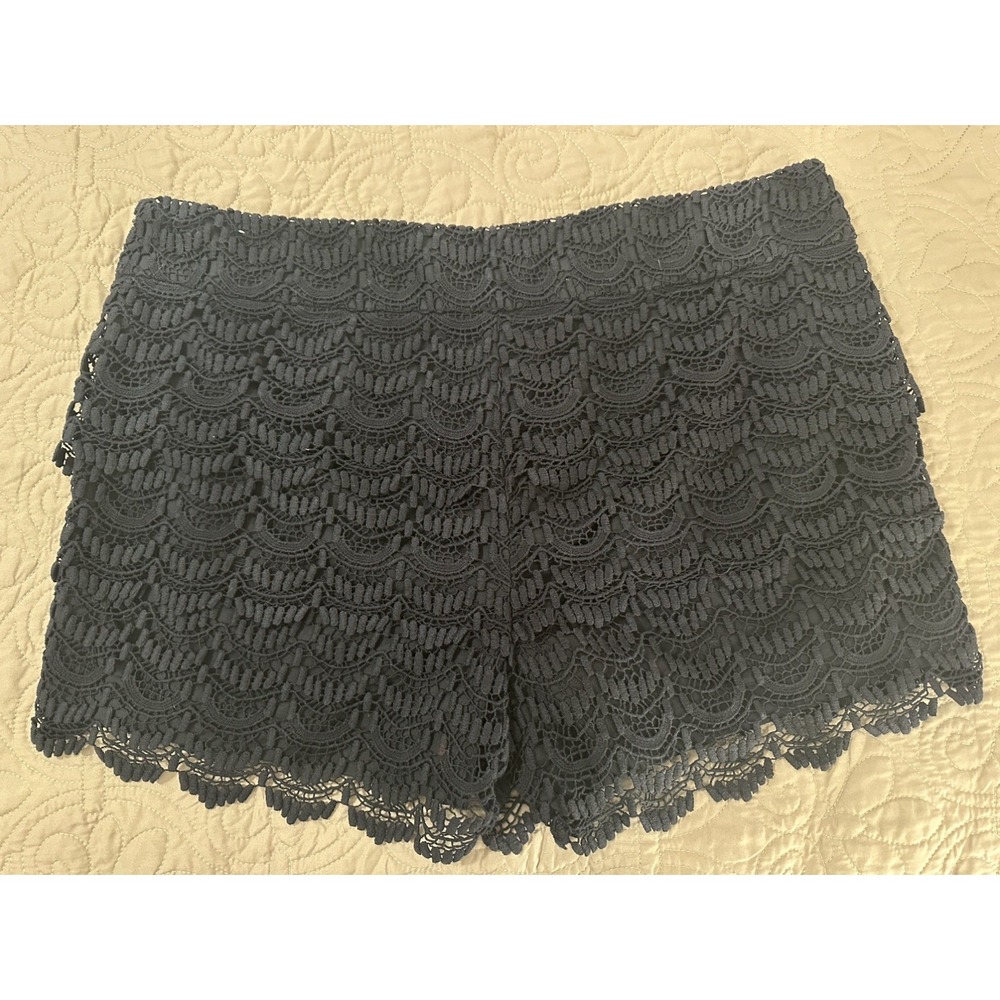 Loft Riviera Women's Navy Crochet Lace Shorts Size 14 4"